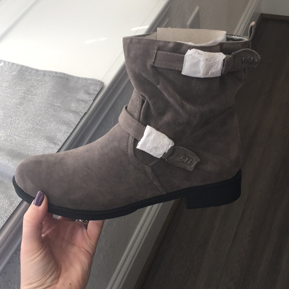 Bootie - Picture 5 of 6